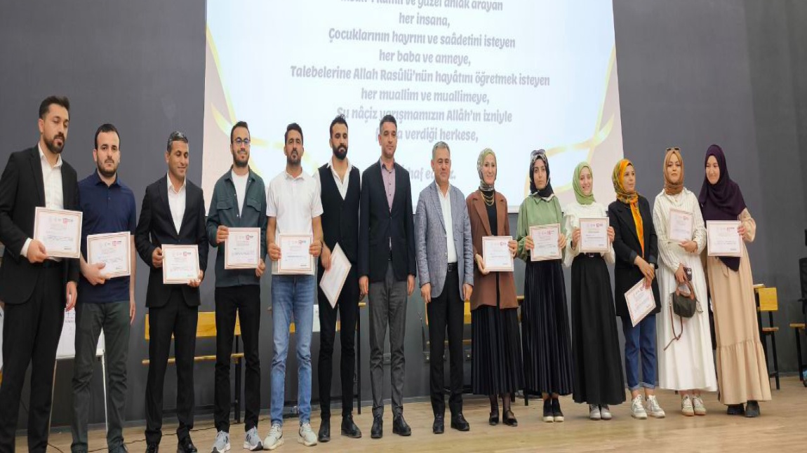Siyer-i Nebi Bilgi Yarışması’nın Finalinde İlçe İKİNCİSİ Olduk.